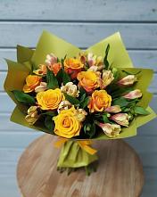 Букет цветов из:  Альстромерии и Розы в Никольском Астраханской области