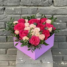 Цветочная композиция из Розы в коробке в Никольском Астраханской области