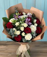 Букет цветов из:  Розы и Альстромерии в Никольском Астраханской области