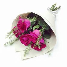 Букет цветов из:  Розы в Никольском Астраханской области