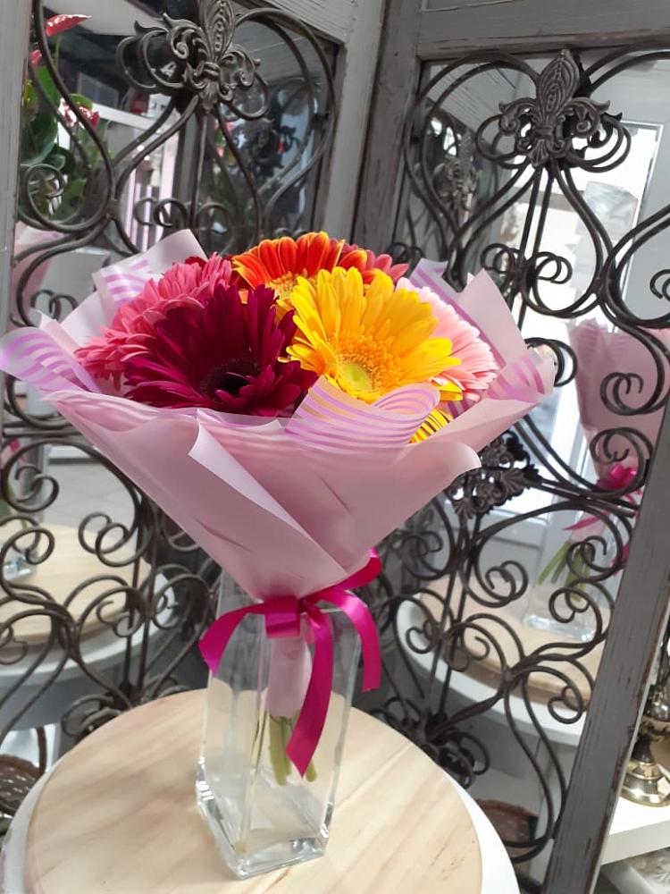 Букет цветов из: Герберы в Никольском Астраханской области