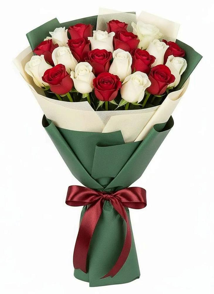 Букет Микс из красных и белых роз в Никольском Астраханской области