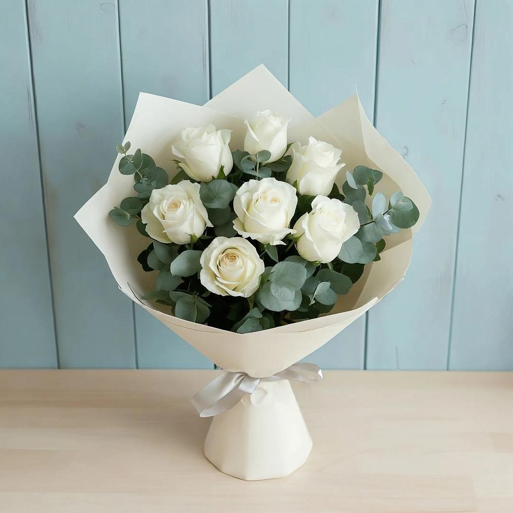 Букет Белые розы в Эвкалипте в Никольском Астраханской области