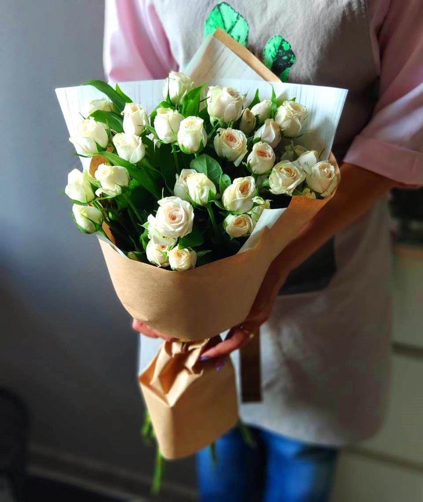 Букет цветов из: Розы в Никольском Астраханской области