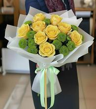 Букет цветов из:  Хризантемы и Розы в Никольском Астраханской области