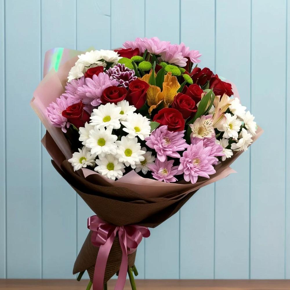 Букет цветов из: Розы, Хризантемы и Альстромерии в Никольском Астраханской области