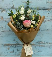 Букет цветов из:  Розы и Лизиантусы #REPLACE_PRED# Никольском Астраханской области