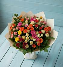 Букет Микс из разноцветных кустовых роз в Никольском Астраханской области